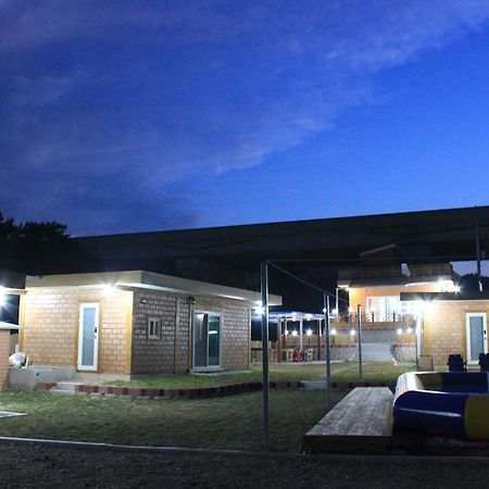 Tobang Red Clay Pension Phohang Kültér fotó